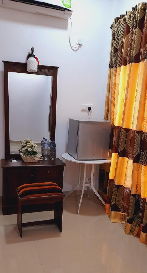 Koggala Lake View P&J Villa Экстерьер фото