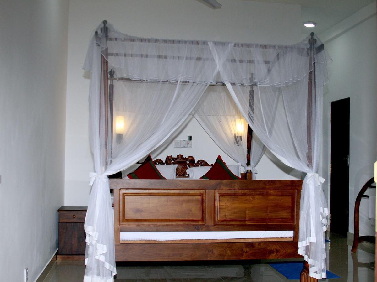 Koggala Lake View P&J Villa Экстерьер фото